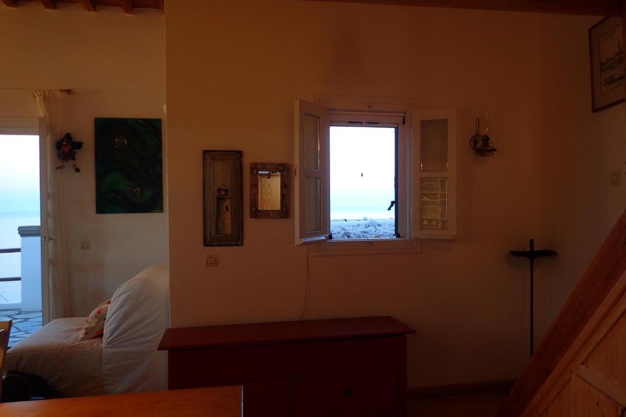 Eastern Wind Home Skyros Exterior photo